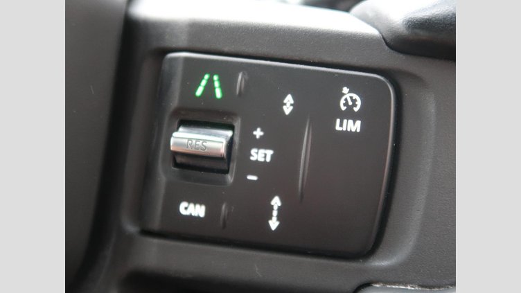 2023 認定中古車 Land Rover Defender 110 タスマンブルー D300 AWD（AT） X-DYNAMIC HSE