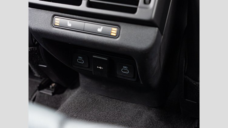 2023 認定中古車 Land Rover Range Rover Evoque フジホワイト D200マイルドハイブリッド（ディーゼル） S　D200