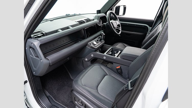 2023 認定中古車 Land Rover Defender 110 フジホワイト D300 AWD（AT） X-DYNAMIC SE