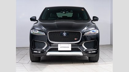 F-Pace 7