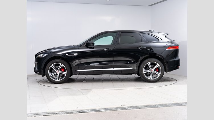 2016 認定中古車 Jaguar F-Pace Santorini Black 3.0LPET　V6 S