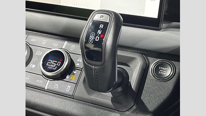 Defender 110 38