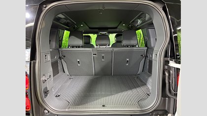 Defender 110 64