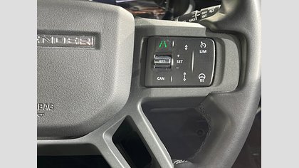 Defender 110 14