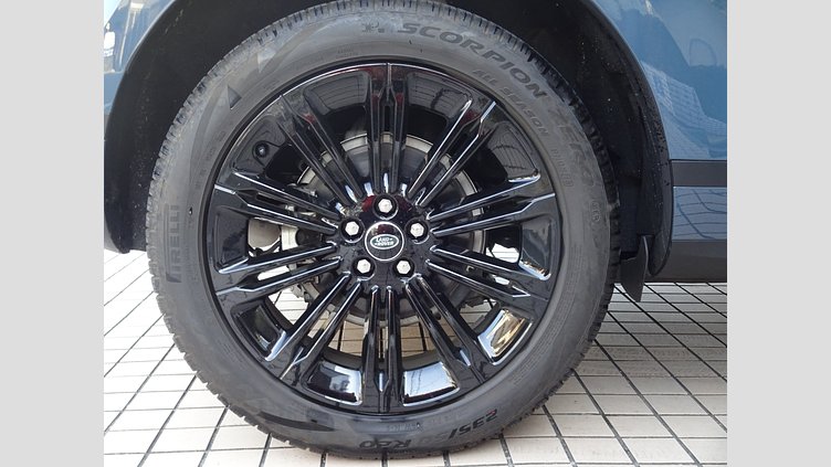 2023 認定中古車 Land Rover Range Rover Evoque トライベッカブルー D200マイルドハイブリッド（ディーゼル） スタンダードホイールベース S