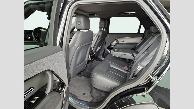 2025 Approved Land Rover Range Rover Sport Czarny Santorini Black D250 Diesel MHEV Standard Wheelbase S