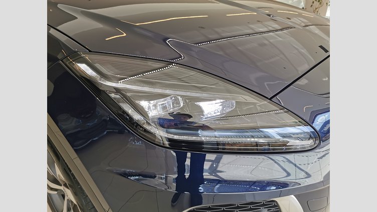 2023 認定中古車 Jaguar E-Pace ポルトフィーノブルー D200 AWD（オートマチック）MHEV R-DYNAMIC HSE