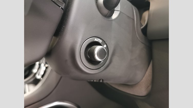 2023 認定中古車 Jaguar F-Pace アイガーグレイ P250 AWD（オートマチック） R-DYNAMIC SE