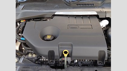 Range Rover Evoque 63