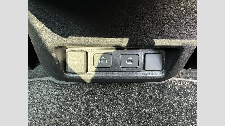 2024 認定中古車 Land Rover Discovery カルパチアングレイ D350マイルドハイブリッド（ディーゼル） Dynamic HSE