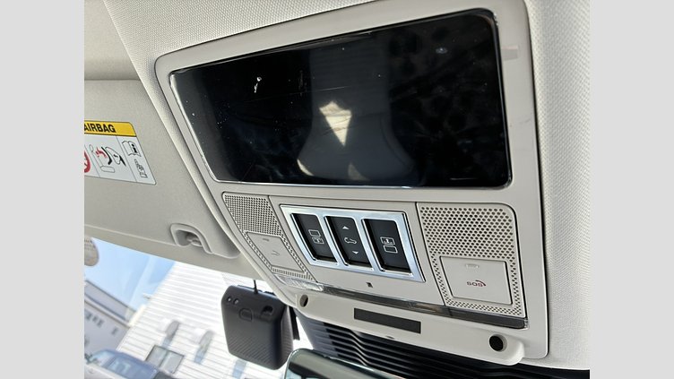 2024 認定中古車 Land Rover Discovery カルパチアングレイ D350マイルドハイブリッド（ディーゼル） Dynamic HSE