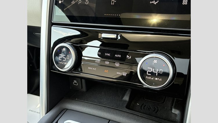 2024 認定中古車 Land Rover Discovery カルパチアングレイ D350マイルドハイブリッド（ディーゼル） Dynamic HSE