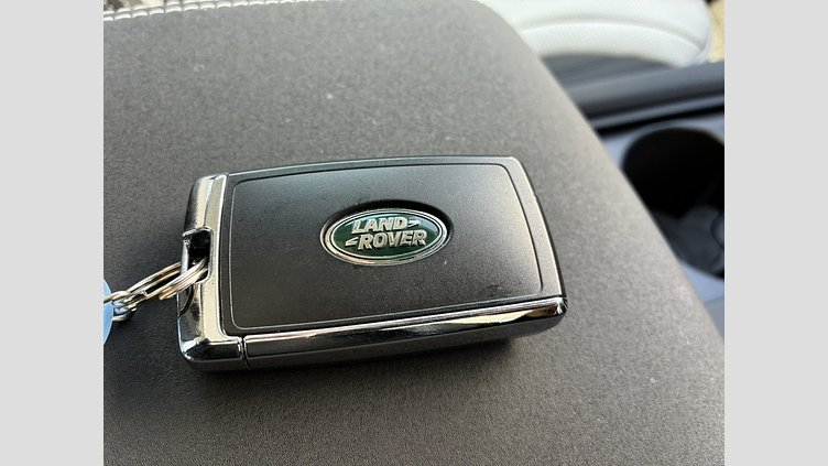 2024 認定中古車 Land Rover Discovery カルパチアングレイ D350マイルドハイブリッド（ディーゼル） Dynamic HSE