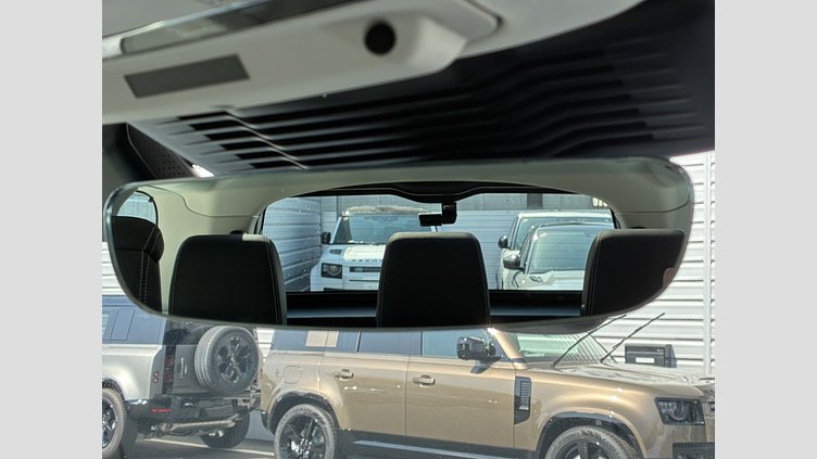 2024 認定中古車 Land Rover Discovery カルパチアングレイ D350マイルドハイブリッド（ディーゼル） Dynamic HSE