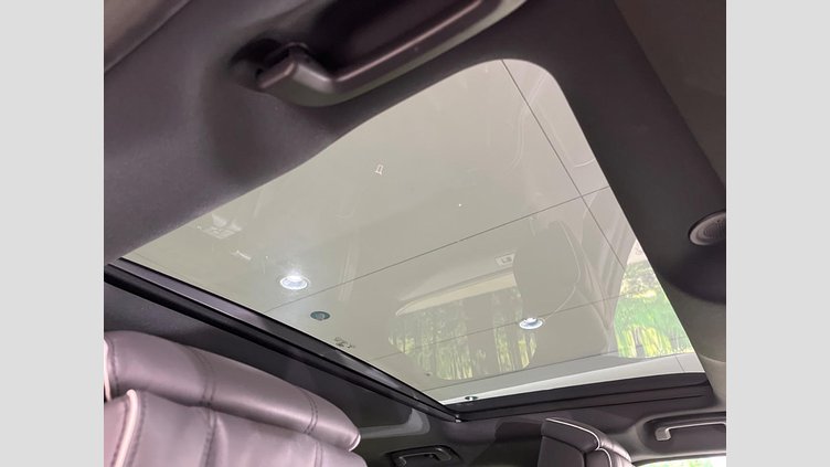 2022 認定中古車 Land Rover Discovery Santorini Black 3.0 litre i6D​ Ｒ－ダイナミック ＨＳＥ Ｄ３００