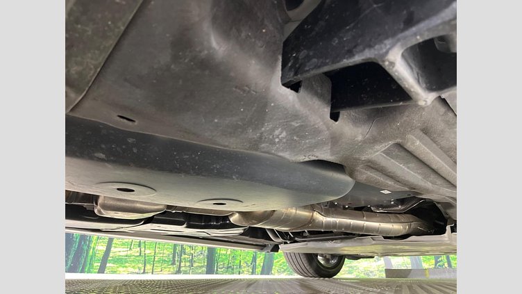 2022 認定中古車 Land Rover Discovery Santorini Black 3.0 litre i6D​ Ｒ－ダイナミック ＨＳＥ Ｄ３００