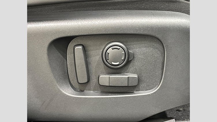 2022 認定中古車 Land Rover Discovery Santorini Black 3.0 litre i6D​ Ｒ－ダイナミック ＨＳＥ Ｄ３００