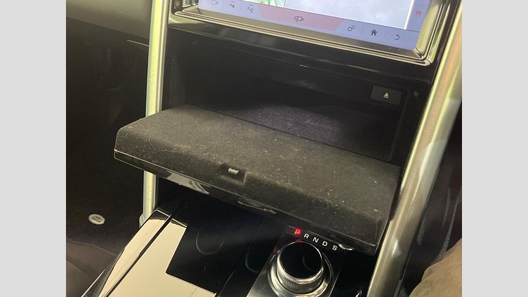 2018 認定中古車 Land Rover Discovery Fuji White 3.0 V6 Dsl Mono Turbo Std Flow HSE