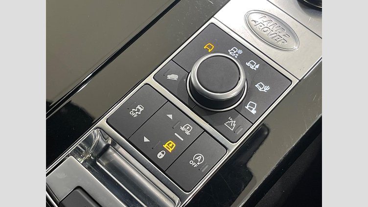 2018 認定中古車 Land Rover Discovery Fuji White 3.0 V6 Dsl Mono Turbo Std Flow HSE