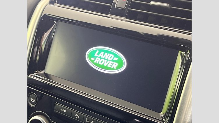 2018 認定中古車 Land Rover Discovery Fuji White 3.0 V6 Dsl Mono Turbo Std Flow HSE