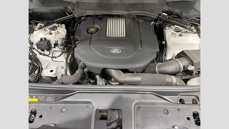 2018 認定中古車 Land Rover Discovery Fuji White 3.0 V6 Dsl Mono Turbo Std Flow HSE