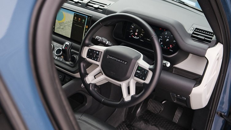 2024 Approved Land Rover Defender 110 Tasman Blue 110 D300 SE