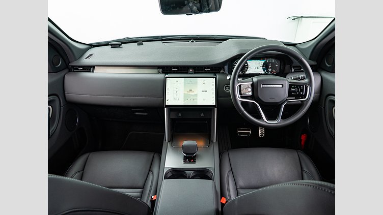 2024 認定中古車 Land Rover Discovery Sport オストゥーニパールホワイト D200マイルドハイブリッド（ディーゼル） DYNAMIC SE　D200　７人乗り