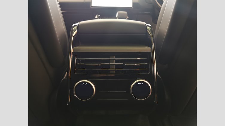 2024 認定中古車 Land Rover Range Rover Sport ヴァレジネブルー P550eプラグインハイブリッド（ガソリン） スタンダードホイールベース Dynamic SE