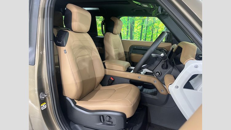 2024 認定中古車 Land Rover Defender 90 ゴンドワナストーン D350 ディーゼルマイルドハイブリッド X-Dynamic HSE