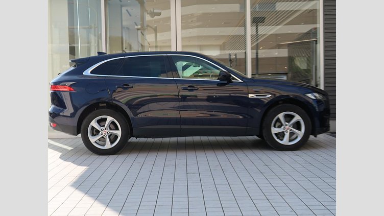 2018 認定中古車 Jaguar F-Pace ポルトフィーノブルー 2Lガソリンエンジン プレステージ