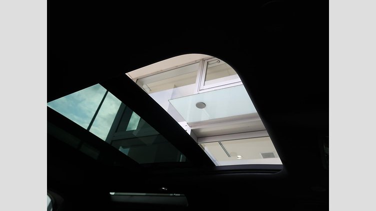 2024 認定中古車 Land Rover Defender 90 カルパチアングレイ ３Lディーゼルエンジン Ｘ－ダイナミックＨＳＥ Ｄ３５０ エアサスペンション装着車