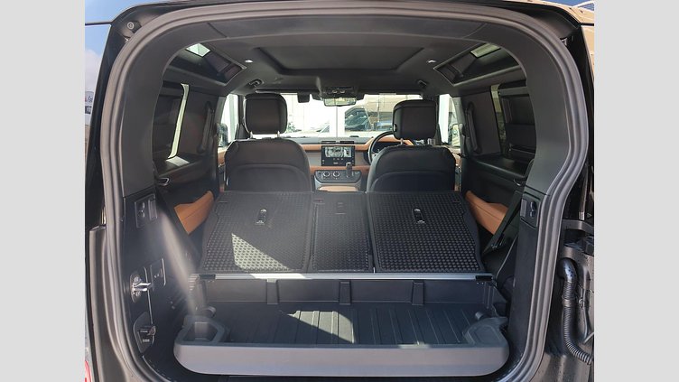 2024 認定中古車 Land Rover Defender 90 カルパチアングレイ ３Lディーゼルエンジン Ｘ－ダイナミックＨＳＥ Ｄ３５０ エアサスペンション装着車