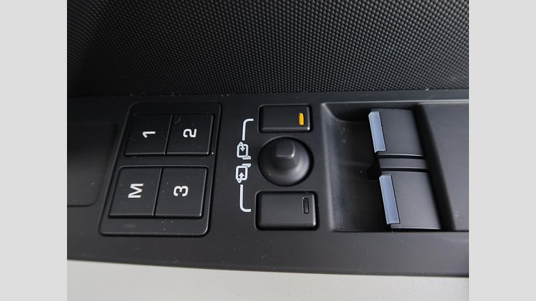 2024 認定中古車 Land Rover Defender 90 カルパチアングレイ ３Lディーゼルエンジン Ｘ－ダイナミックＨＳＥ Ｄ３５０ エアサスペンション装着車