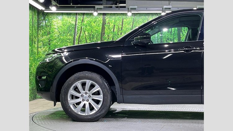 2016 認定中古車 Land Rover Discovery Sport Santorini Black 2.0 litre Si4 Petrol SE