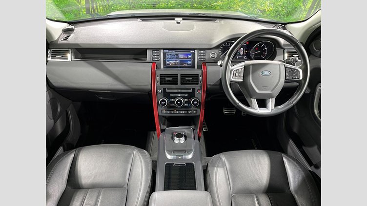 2016 認定中古車 Land Rover Discovery Sport Santorini Black 2.0 litre Si4 Petrol SE