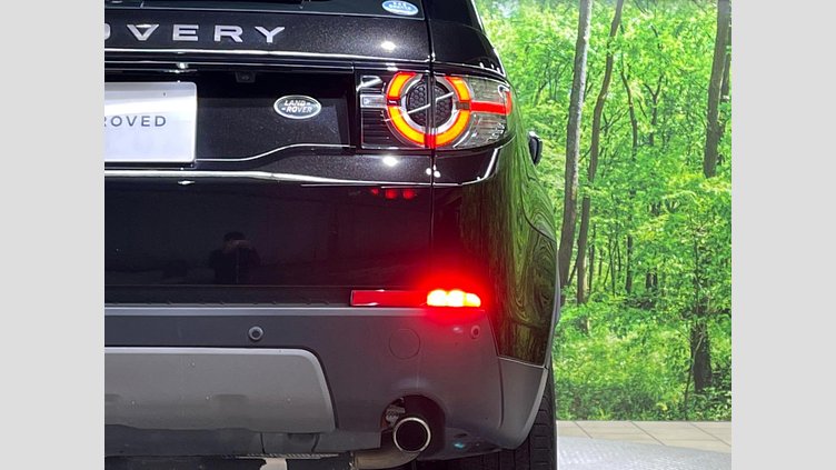 2016 認定中古車 Land Rover Discovery Sport Santorini Black 2.0 litre Si4 Petrol SE