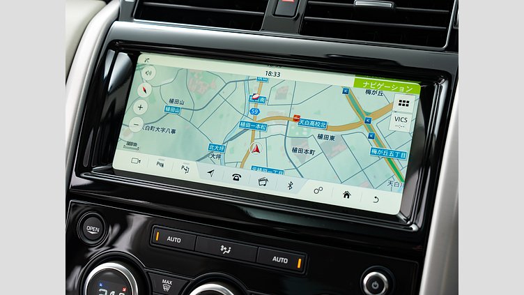 2018 認定中古車 Land Rover Discovery Corris Grey 3.0 litre V6 Supercharged Petrol HSE 5人乗り