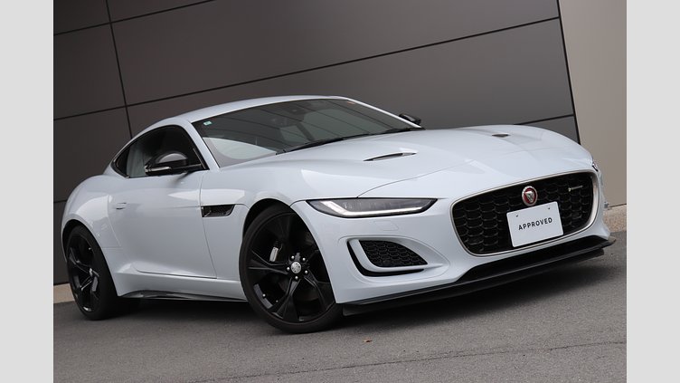 2020 認定中古車 Jaguar F-Type ユーロンホワイト P300 オートマチック 後輪駆動 F-TYPEクーペ R-DYNAMIC