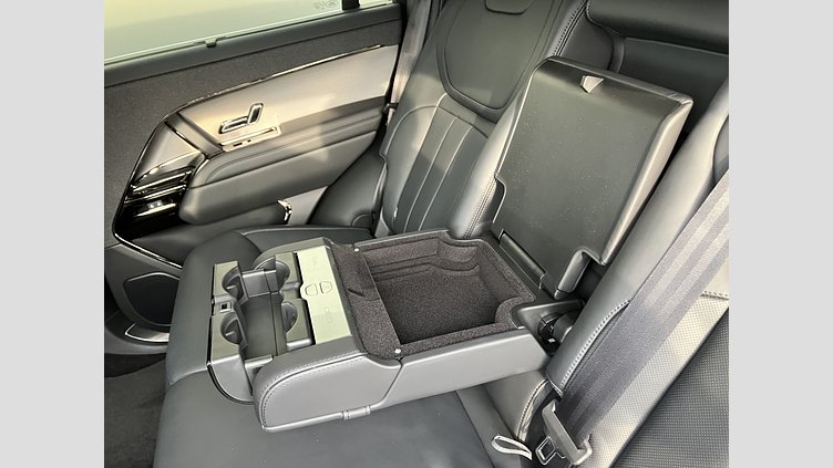 2024 認定中古車 Land Rover Range Rover Sport フジホワイト D300マイルドハイブリッド スタンダードホイールベース Dynamic HSE