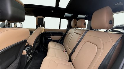 2025 Approved  Defender 110 Pangea Green 3.0 literes soros 6 hengeres dízel, összkerékhajtás, automata váltó X-Dynamic HSE Kép 16