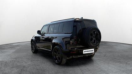 2026 Approved  Defender 110 Santorini Black D200 mild hybrid dízelmotor X-Dynamic SE Kép 5