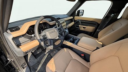 2026 Approved  Defender 110 Santorini Black D200 mild hybrid dízelmotor X-Dynamic SE Kép 13