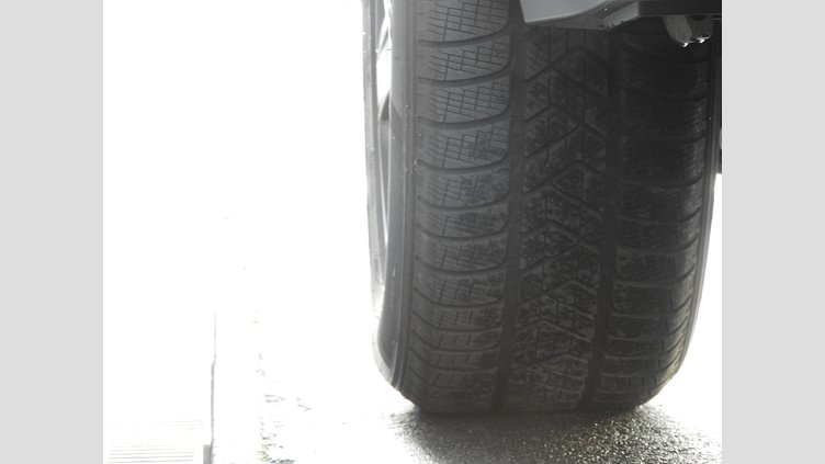 2022 認定中古車 Land Rover Defender 110 ゴンドワナストーン D300 AWD（AT） X-DYNAMIC SE