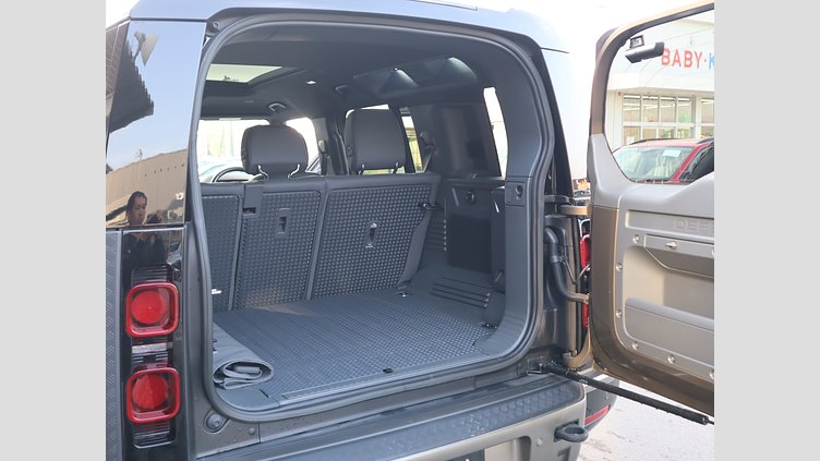 2022 認定中古車 Land Rover Defender 110 ゴンドワナストーン D300 AWD（AT） X-DYNAMIC SE