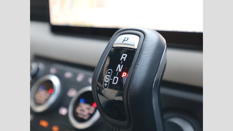 2022 認定中古車 Land Rover Defender 110 ゴンドワナストーン D300 AWD（AT） X-DYNAMIC SE