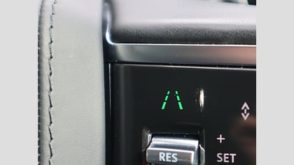 Range Rover Evoque 65