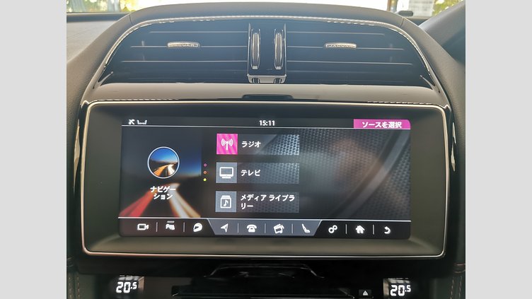 2016 認定中古車 Jaguar F-Pace Firenze Red 3.0L　Supercharged Rスポーツ