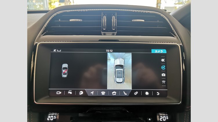 2016 認定中古車 Jaguar F-Pace Firenze Red 3.0L　Supercharged Rスポーツ