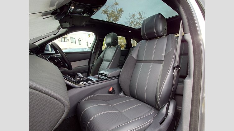 2021 認定中古車 Land Rover Range Rover Velar シリコンシルバー D200 AWD（オートマチック） MHEV R-DYNAMIC S