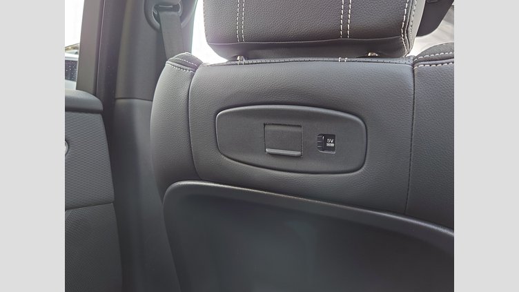 2021 認定中古車 Land Rover Range Rover Velar シリコンシルバー D200 AWD（オートマチック） MHEV R-DYNAMIC S